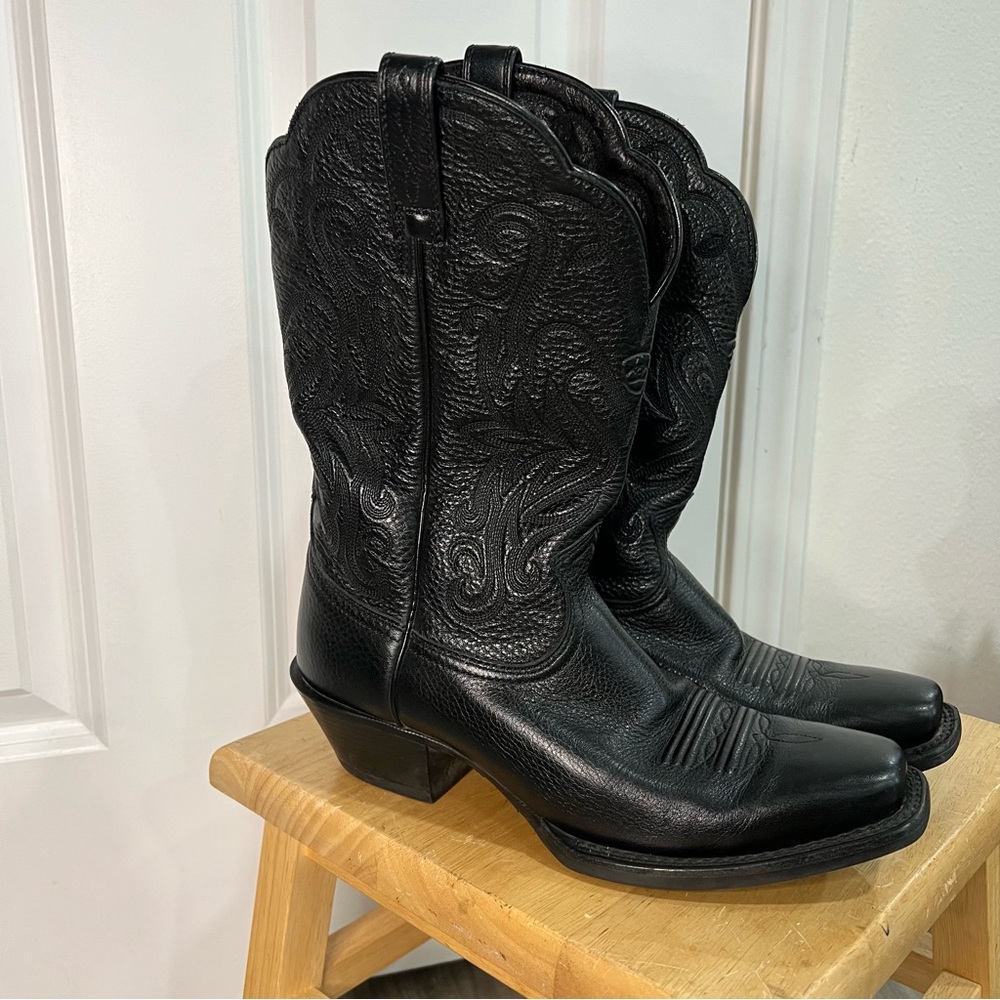 Ariat Women's Legend
Western Black Leather Boots size 7B